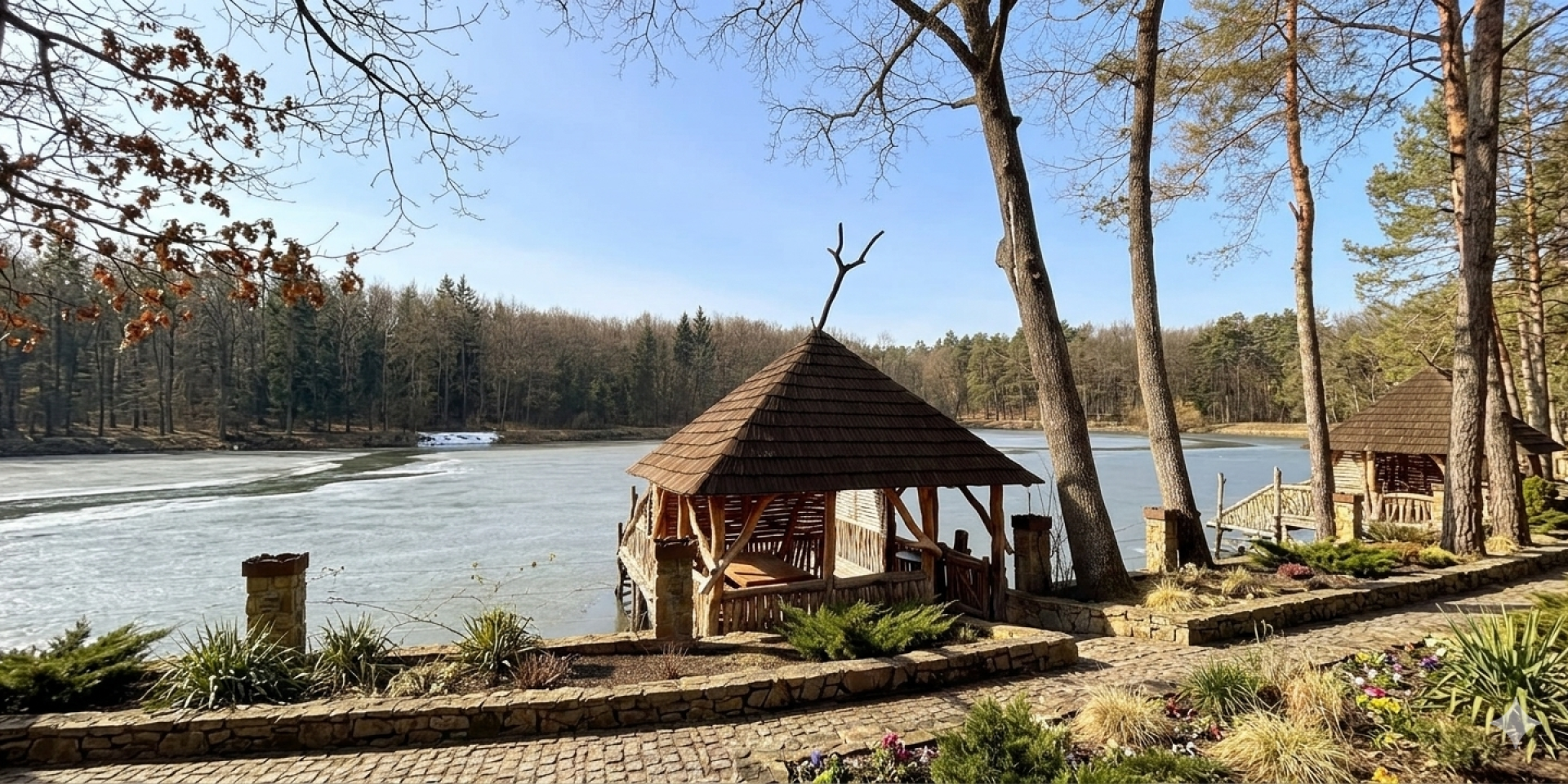 Біля Львова можна провести час в альтанках біля озера (Фото: instagram/sherwood_hotel_resort)
