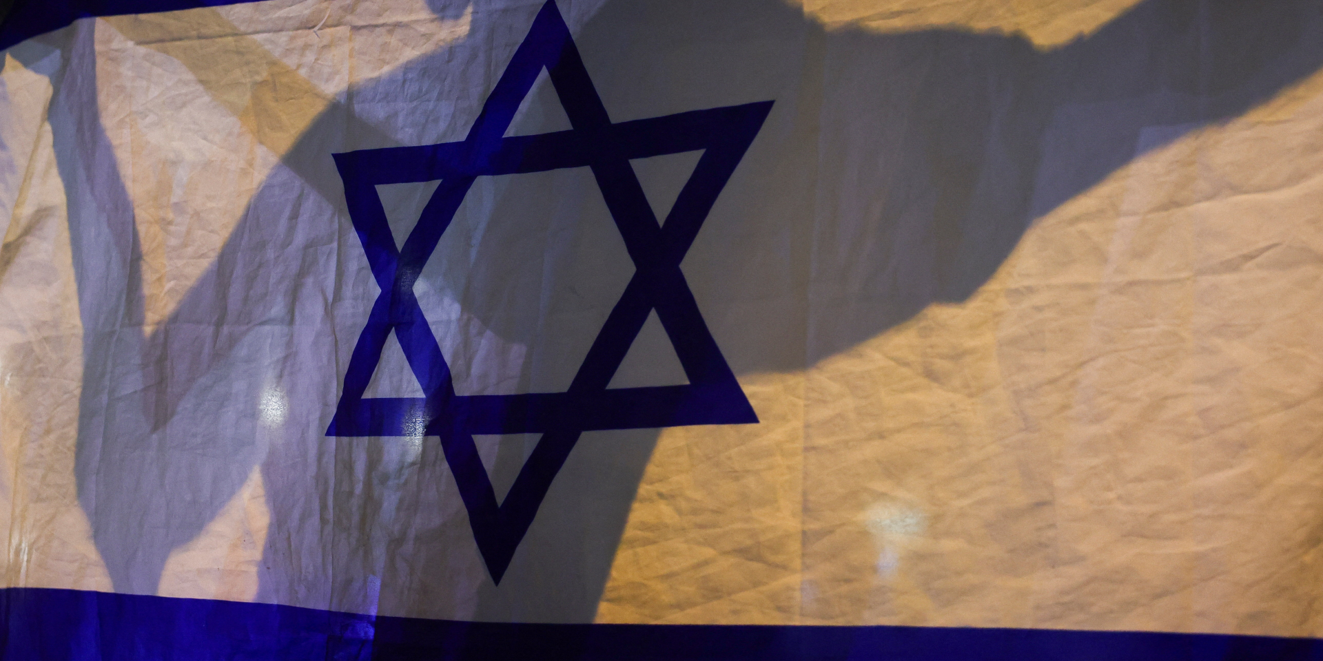 Администрация Трампа хочет отказывать в выдаче грин-карт за критику Израиля или поддержку Палестины — NYT