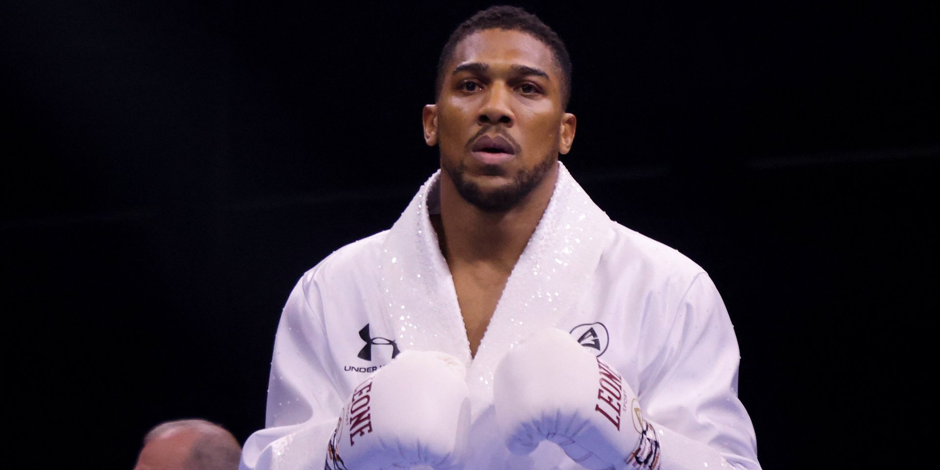 Энтони Джошуа возвращается в бокс — официально объявлен соперник и дата боя