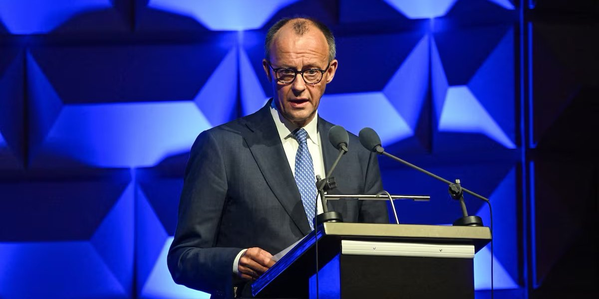 Merz urges Zelenskyy to sell Ukrainians on land-for-EU peace tradeoff