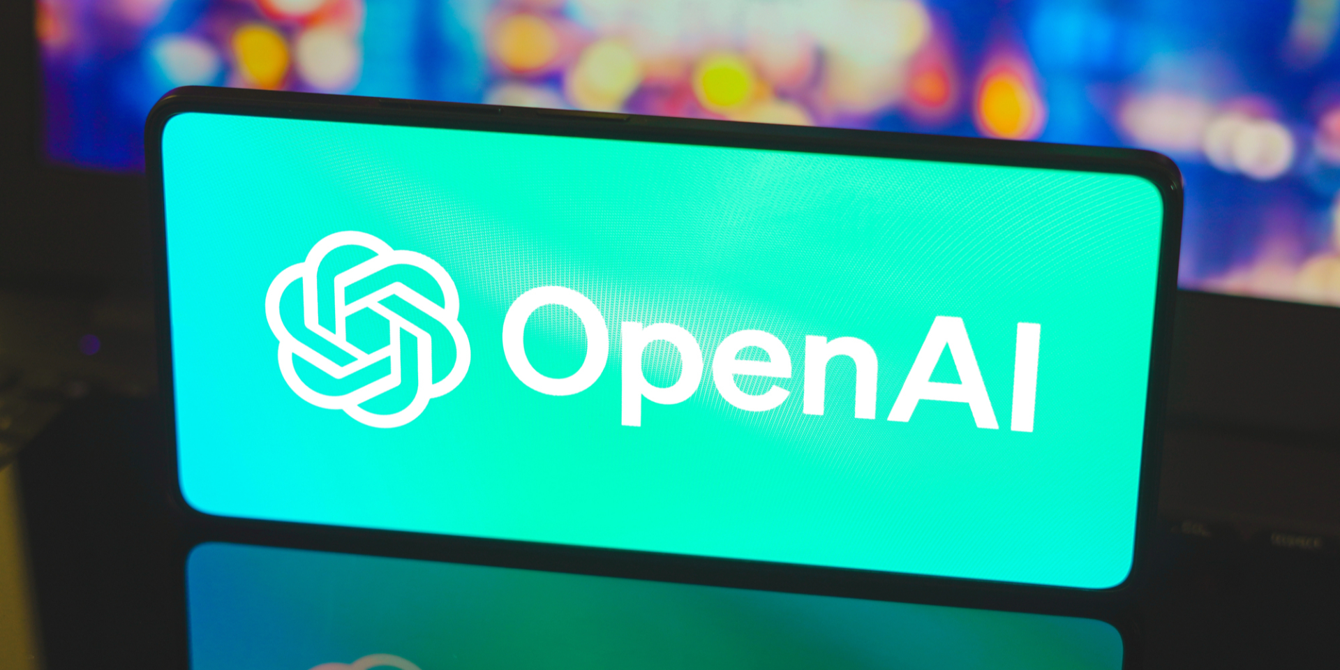 Аналітики прогнозують появу смартфона від OpenAI у 2028 році (Фото: Depositphotos)