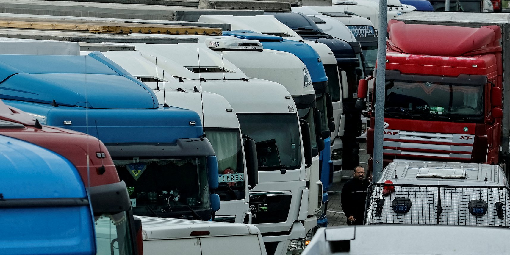 Одна проверка вместо двух. Кабмин существенно упростил жизнь международным автоперевозчикам