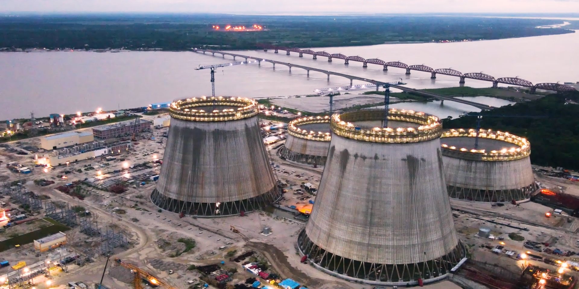 Но давно сорвала сроки. Россия начала запуск в лояльной стране первой АЭС