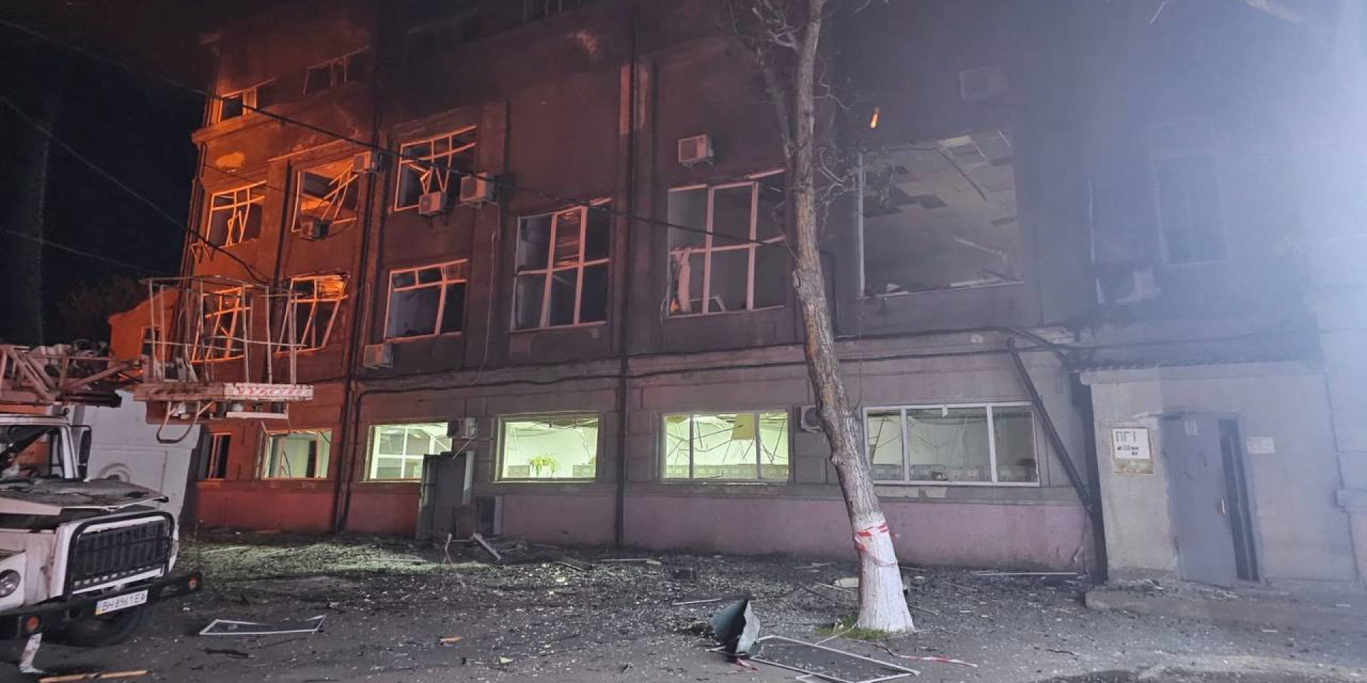 Aftermath of Russian drone attack on Izmail, Odesa Oblast, April 29 (Photo: Izmail District Administration)