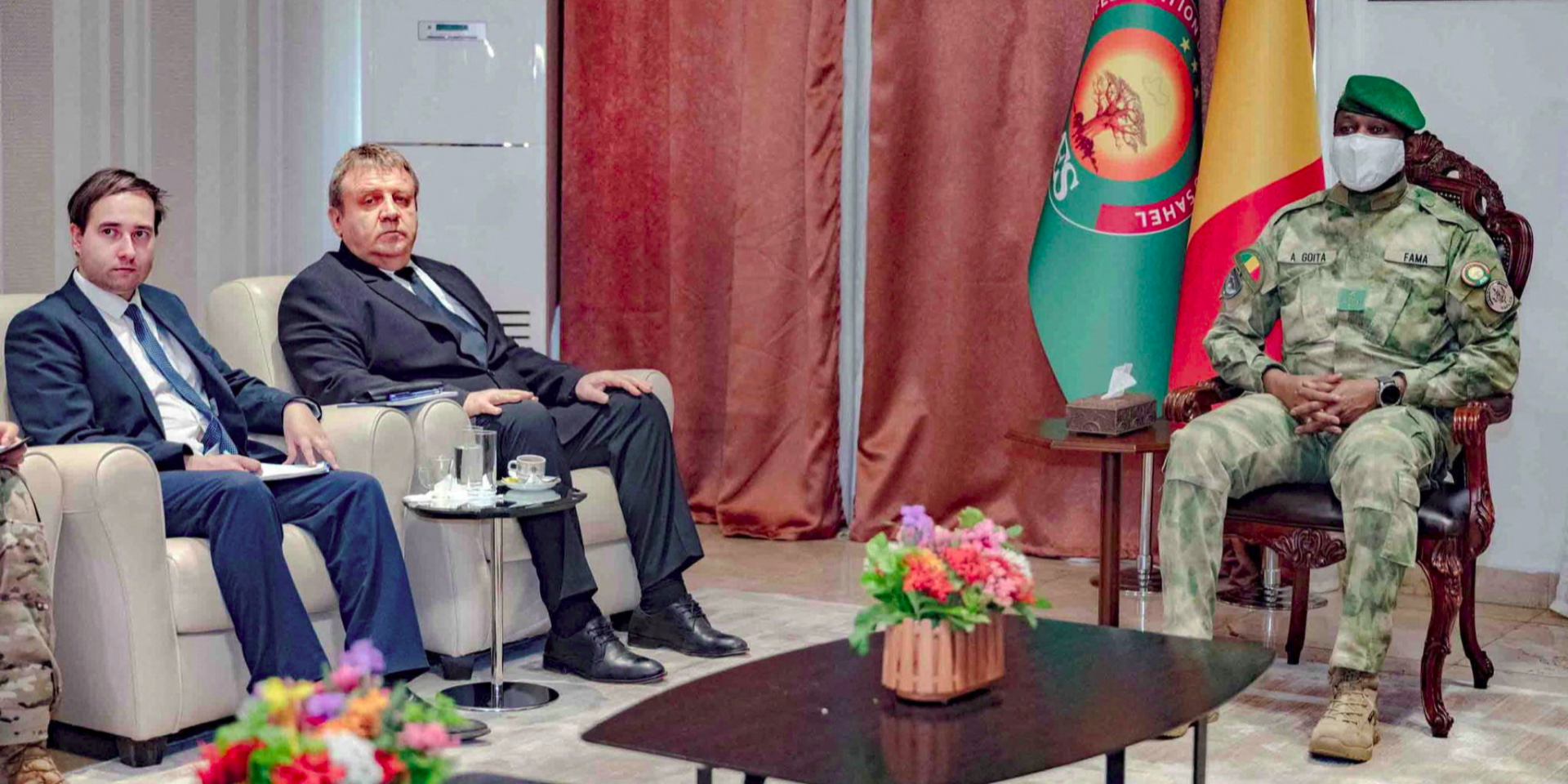 «Есть третья сила». Президент Африканского совета в Украине — о сторонах конфликта в Мали, где нанесли удар по российским наемникам