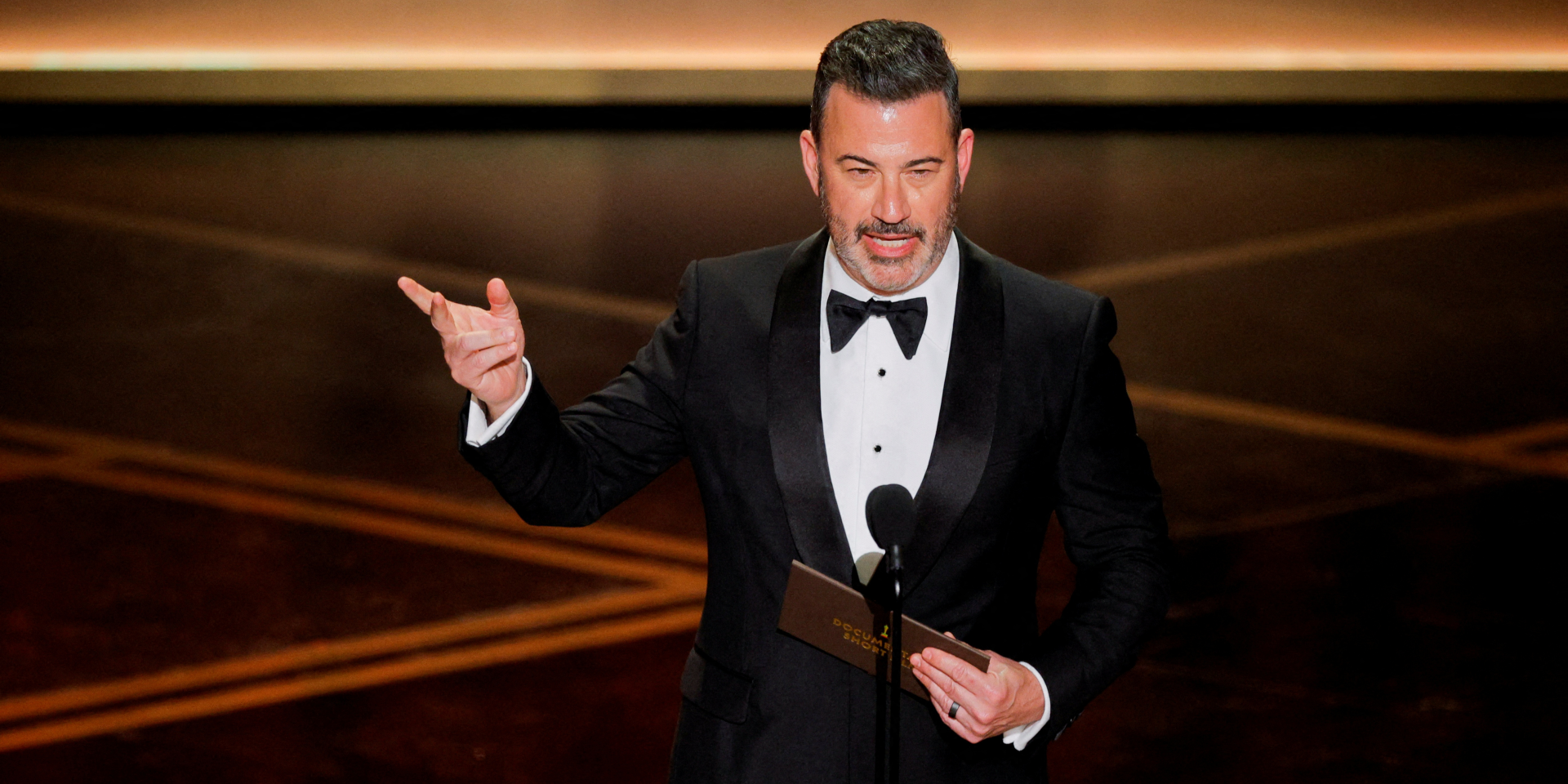 Назвал «будущей вдовой». Ведущий Джимми Киммел извинился за шутку о Мелании Трамп