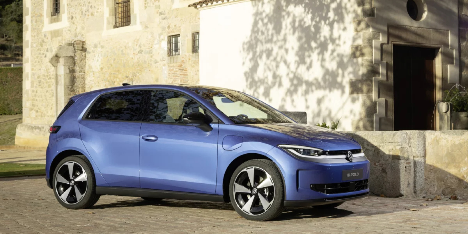 Больший, чем Golf. Volkswagen вернул тактильное управление в ID.Polo
