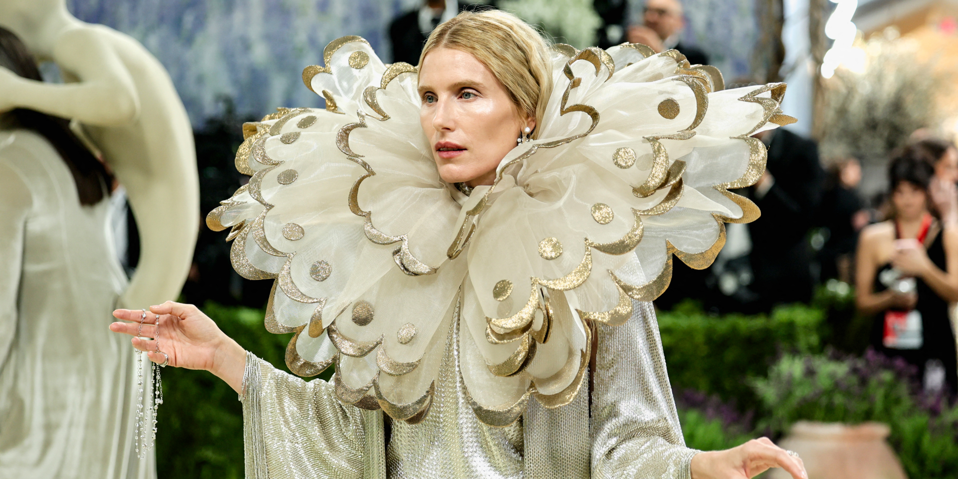 Бейонсе, Николь Кидман и Рианна. Лучшие наряды знаменитостей на Met Gala 2026