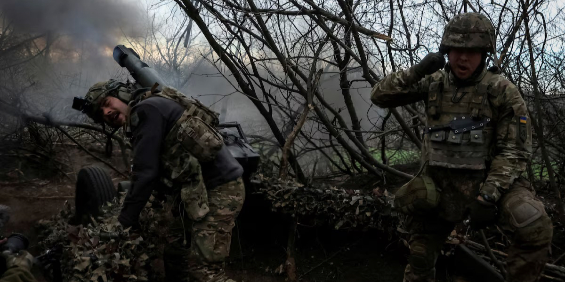 Soldiers of the 12th Azov Special Forces Brigade attack Russian positions in Donetsk region (Photo: REUTERS/Sofiia Gatilova)