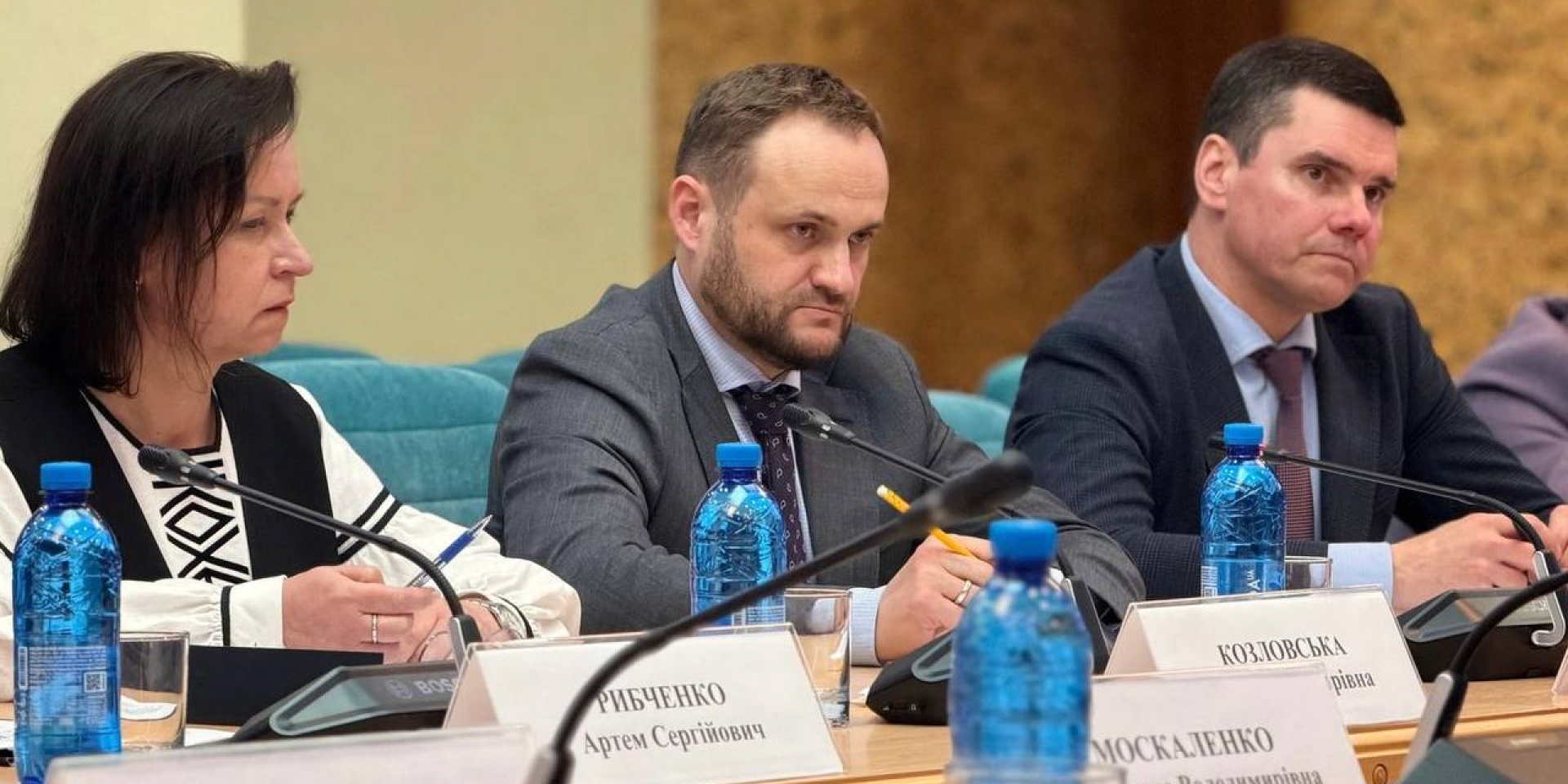 Кличко дали время до 10 мая. Вице-премьер Кулеба ответил на обвинение мэра в самоустранении Кабмина от подготовки Киева к зиме