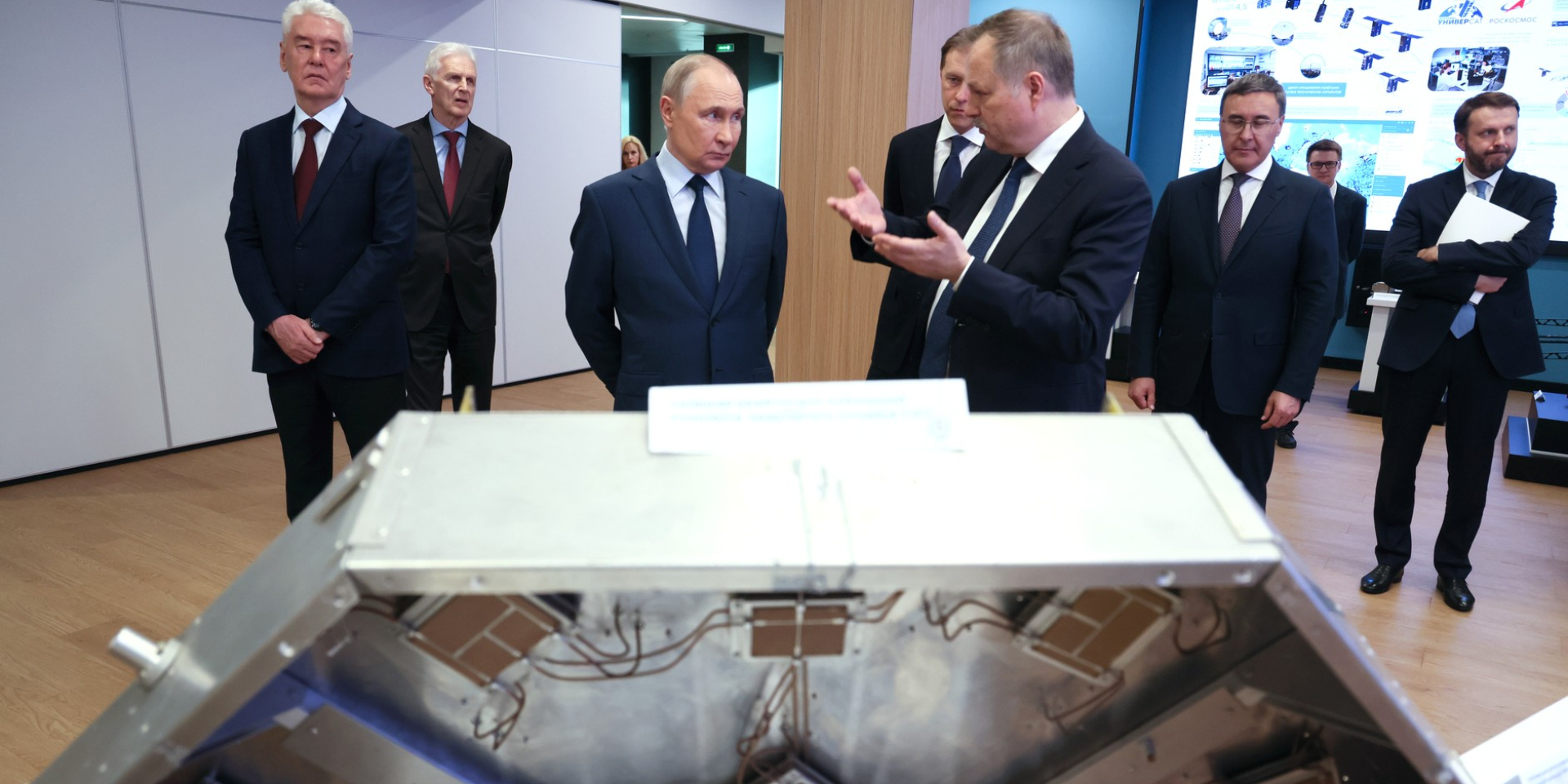 Курсовая работа — создать вирус. Где и как Россия тайно готовит хакеров и шпионов для спецслужб, а куратор из ГРУ называет Герасимова «алкашом»