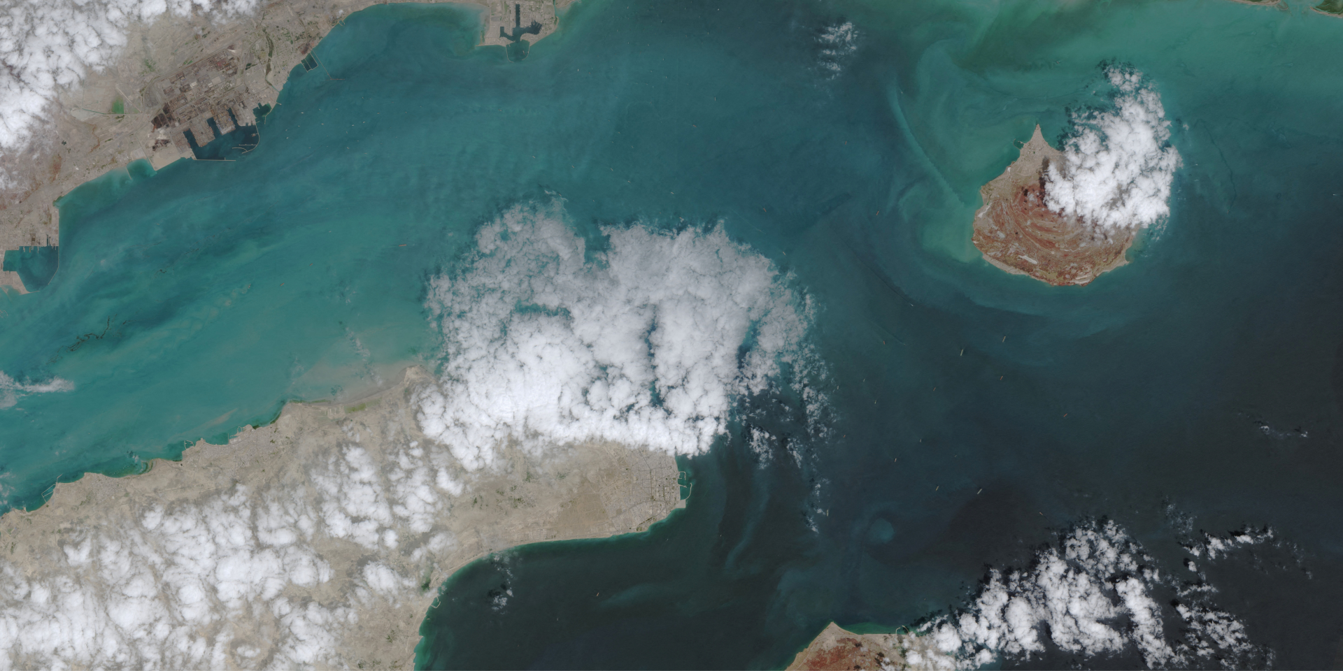 Іран здатен витримати блокаду та&nbsp;обмежити видобуток нафти (Фото: EUROPEAN UNION/COPERNICUS SENTINEL-2/Handout via REUTERS)