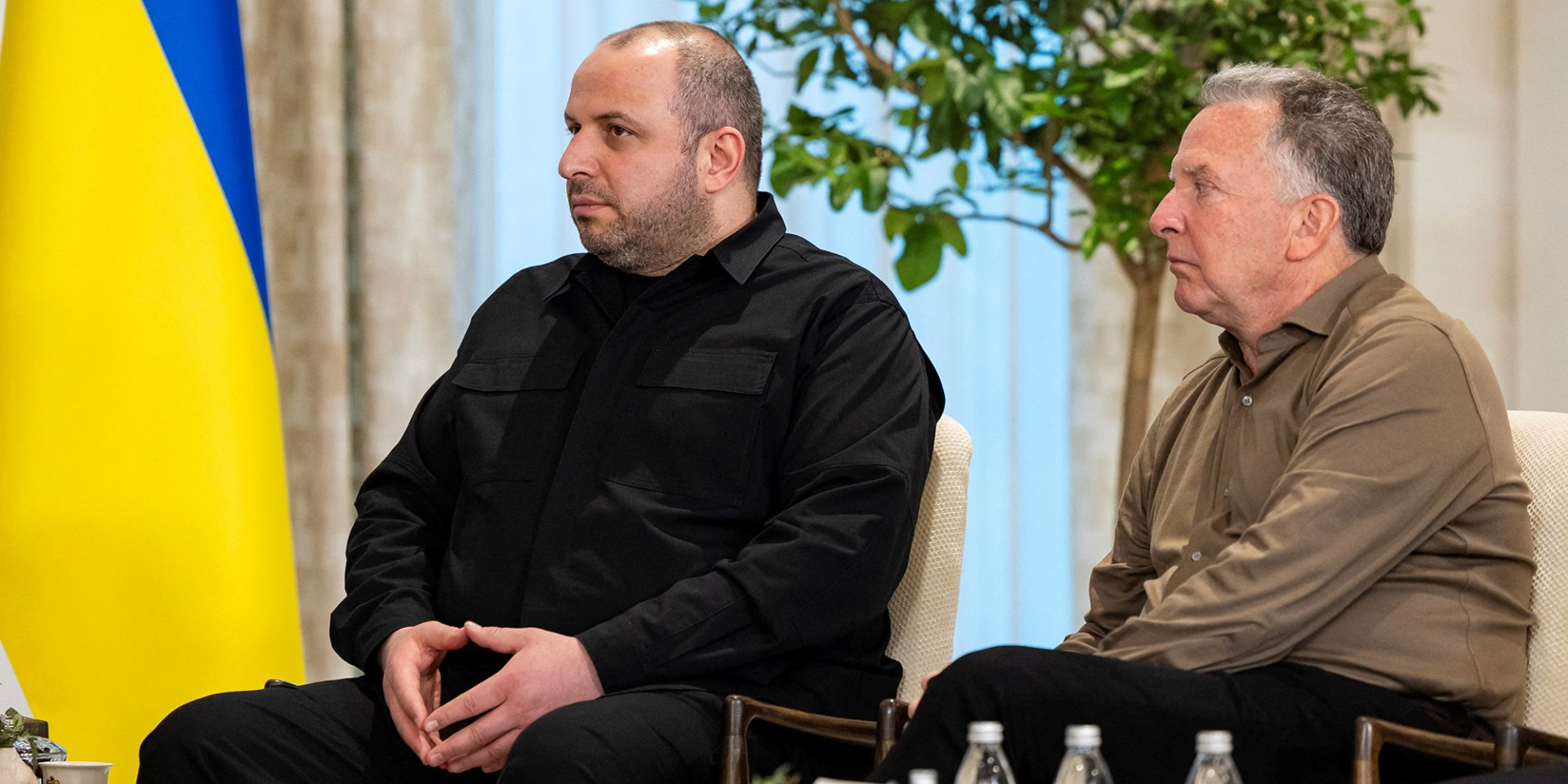 Rustem Umerov and Steve Witkoff (Photo: Ryan Carter/UAE Presidential Court/Handout via REUTERS)