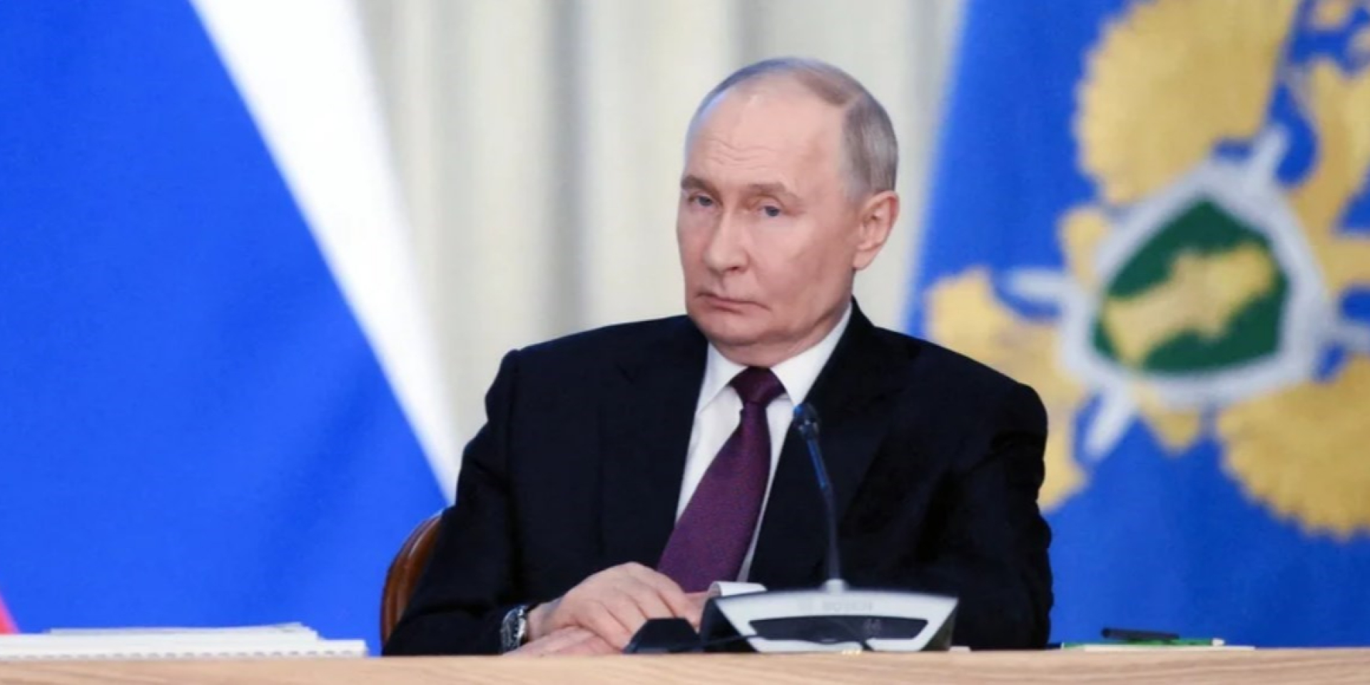 В РФ Госдума окончательно разрешила Путину вводить армию в страны, где арестовывают и судят россиян