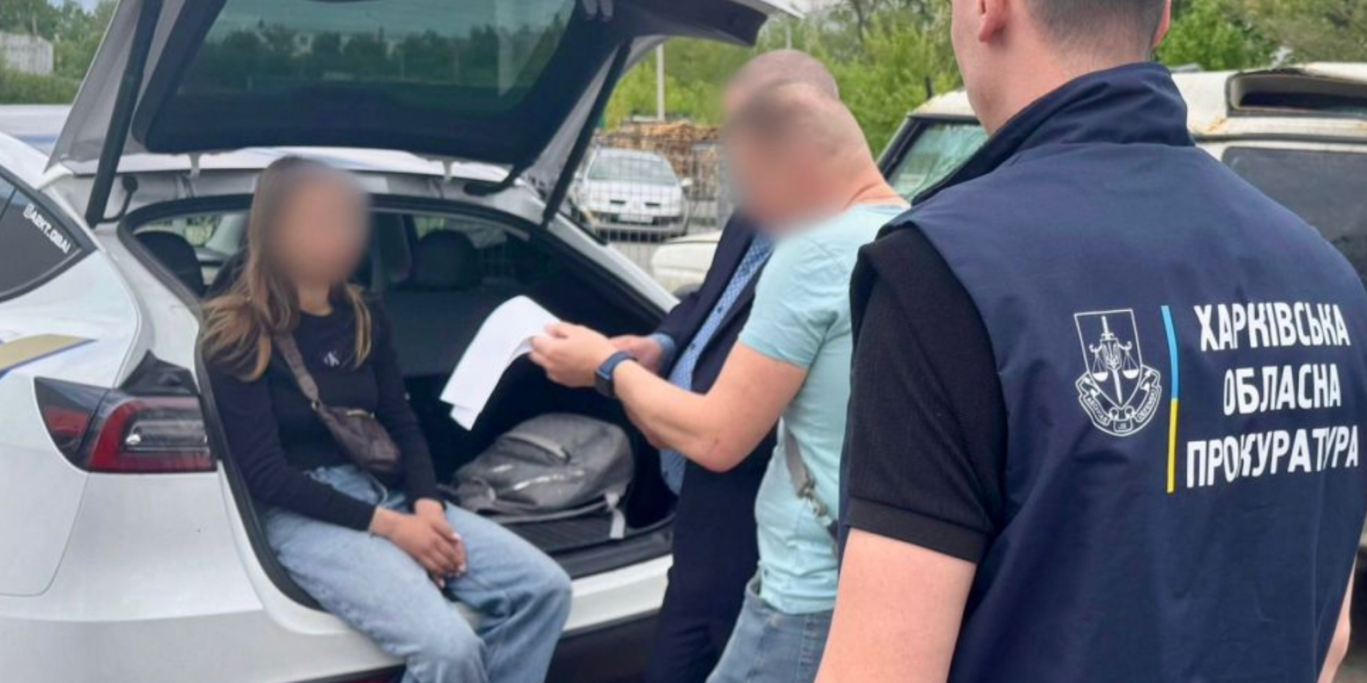 В Харькове задержали автоблогера, которая ввозила машины якобы для ВСУ и продавала их — Офис Генпрокурора
