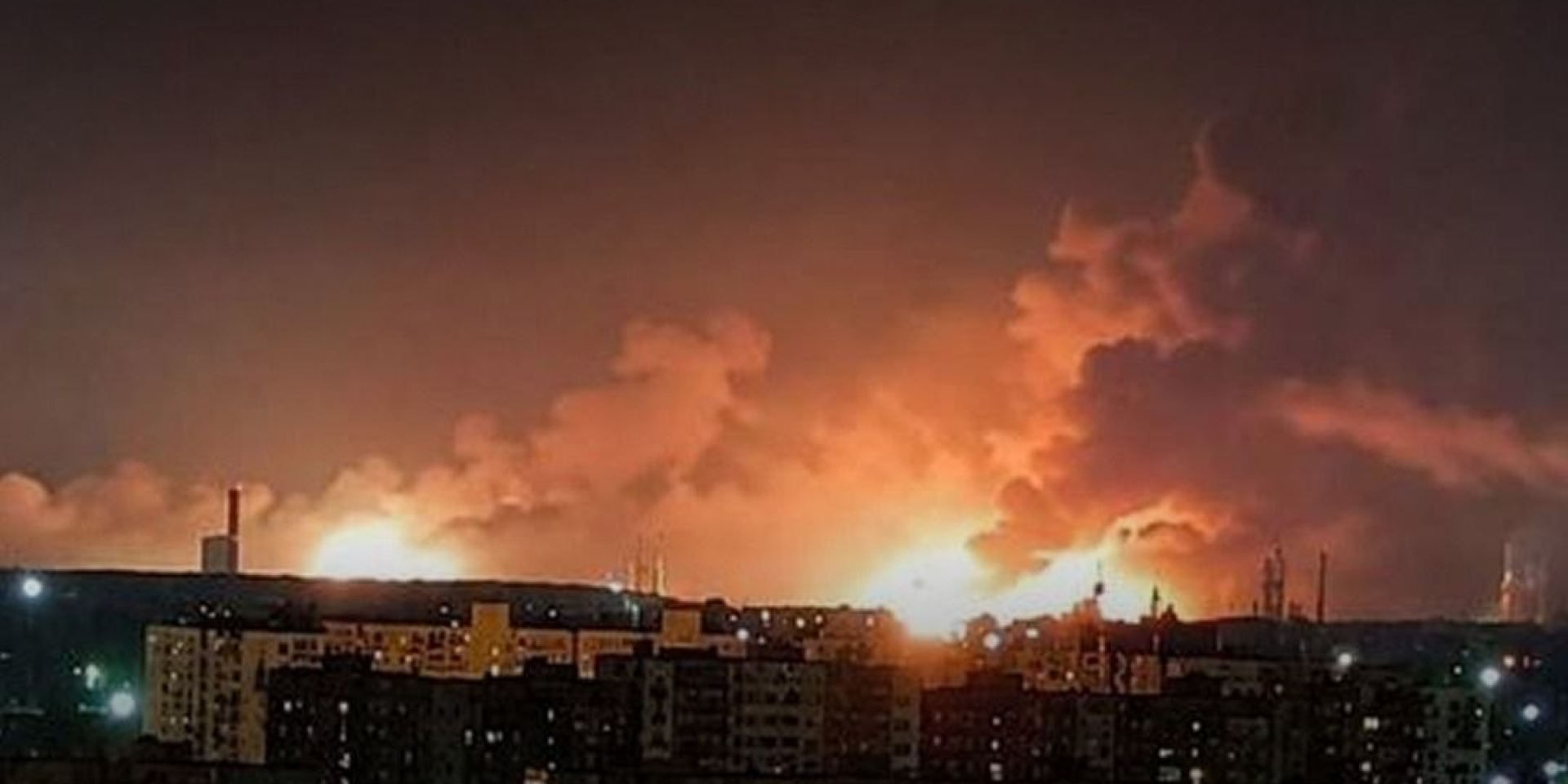 Повреждены четыре установки: в Генштабе сообщили, что удалось поразить на Рязанском НПЗ