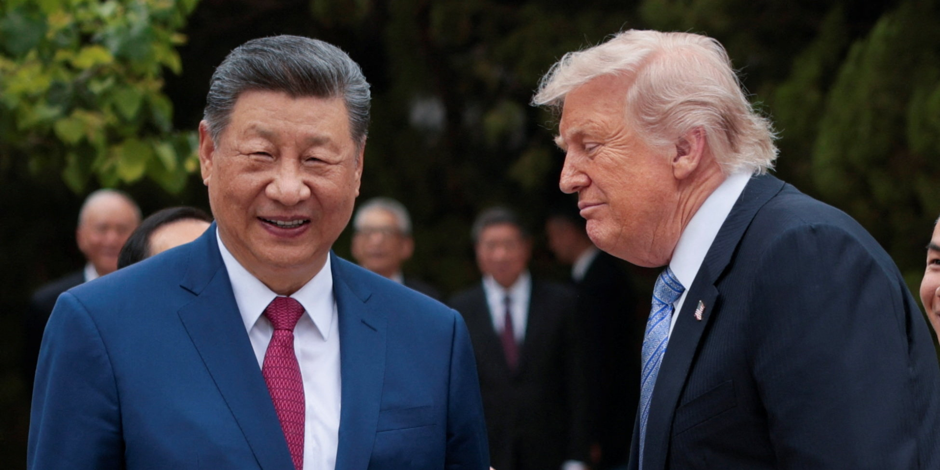 После визита Трампа в Пекин США и Китай договорились снизить определенные пошлины — Bloomberg
