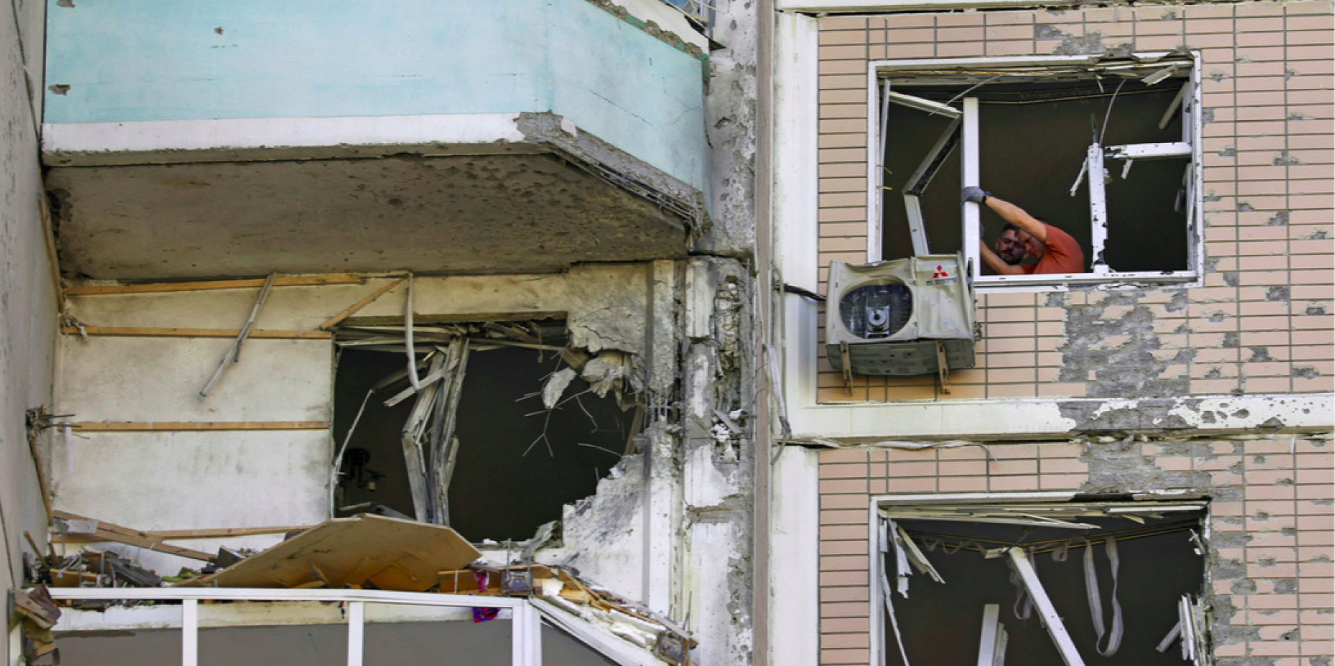 Drone-damaged building in Krasnogorsk, Moscow Oblast, on May 17, 2026 (Photo: REUTERS)