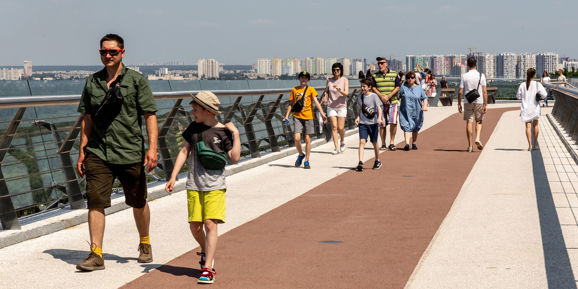 В Укргідрометцентрі розповіли, коли в Україні чекати +31 та де задощить із грозами впродовж найближчого тижня (Фото: Dominika Zarzycka/SOPA/LightRocket via Getty Images)