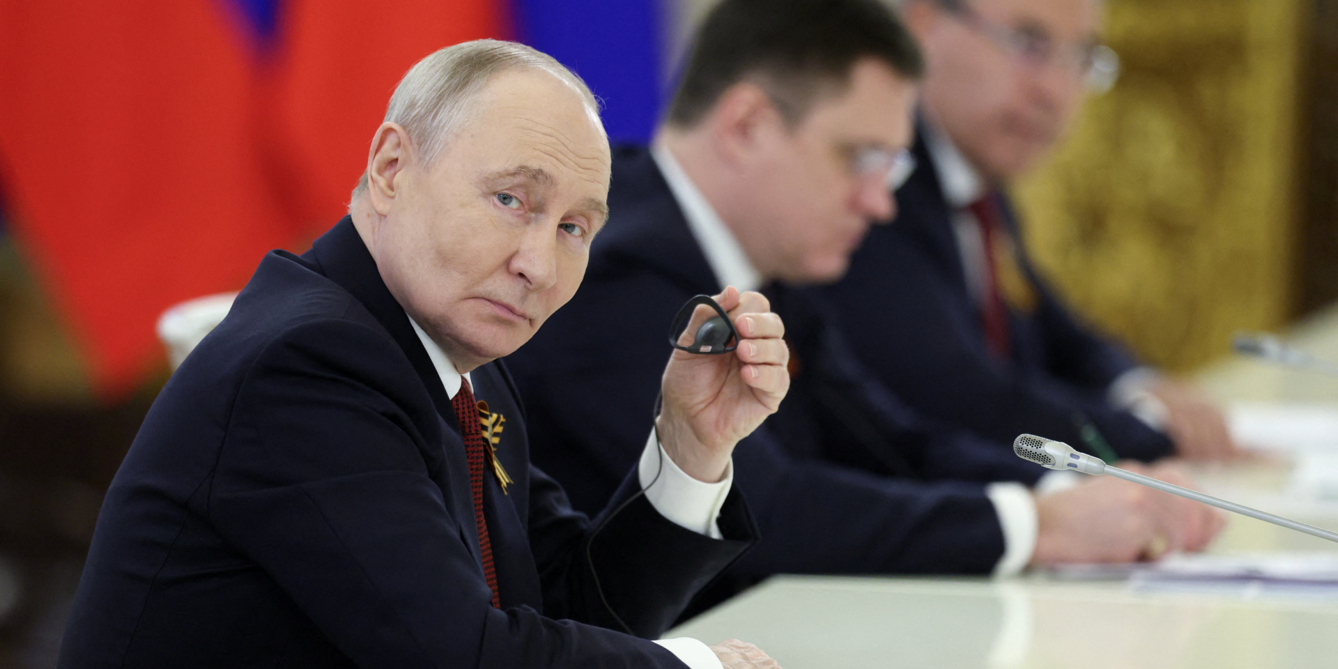 «Царит оглушительная тишина». У Путина нет плана окончания войны, а окружение не может его убрать — The Telegraph
