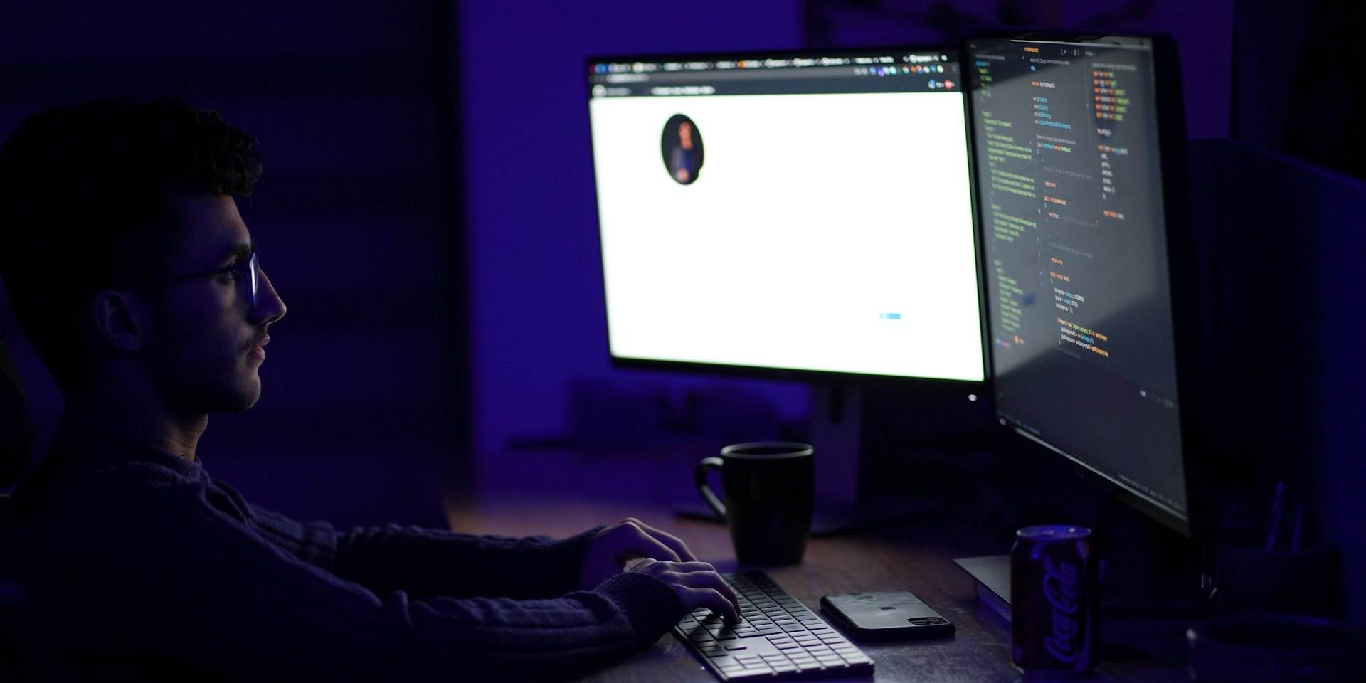 Хакери продають крадені дані з репозиторіїв GitHub (Фото: Unsplash)