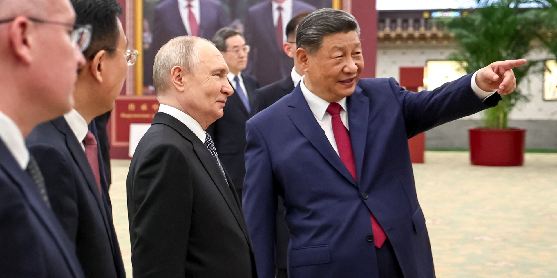 Интересный итог визита Путина в Китай. Россия впервые выпустит 10-летние облигации госзайма в юанях