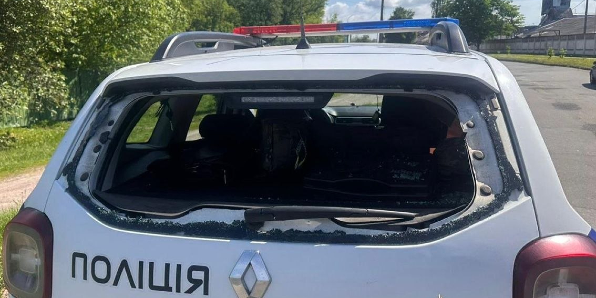 Russian drone strike injures three police officers in Chernihiv Oblast
