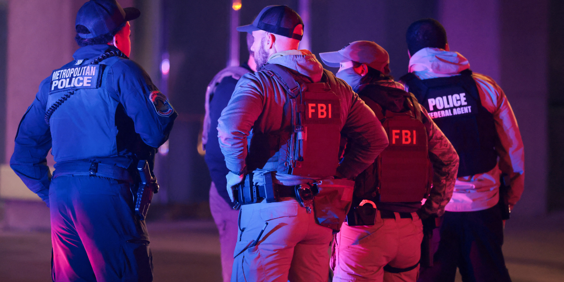 CNN: Gunman opens fire near White House