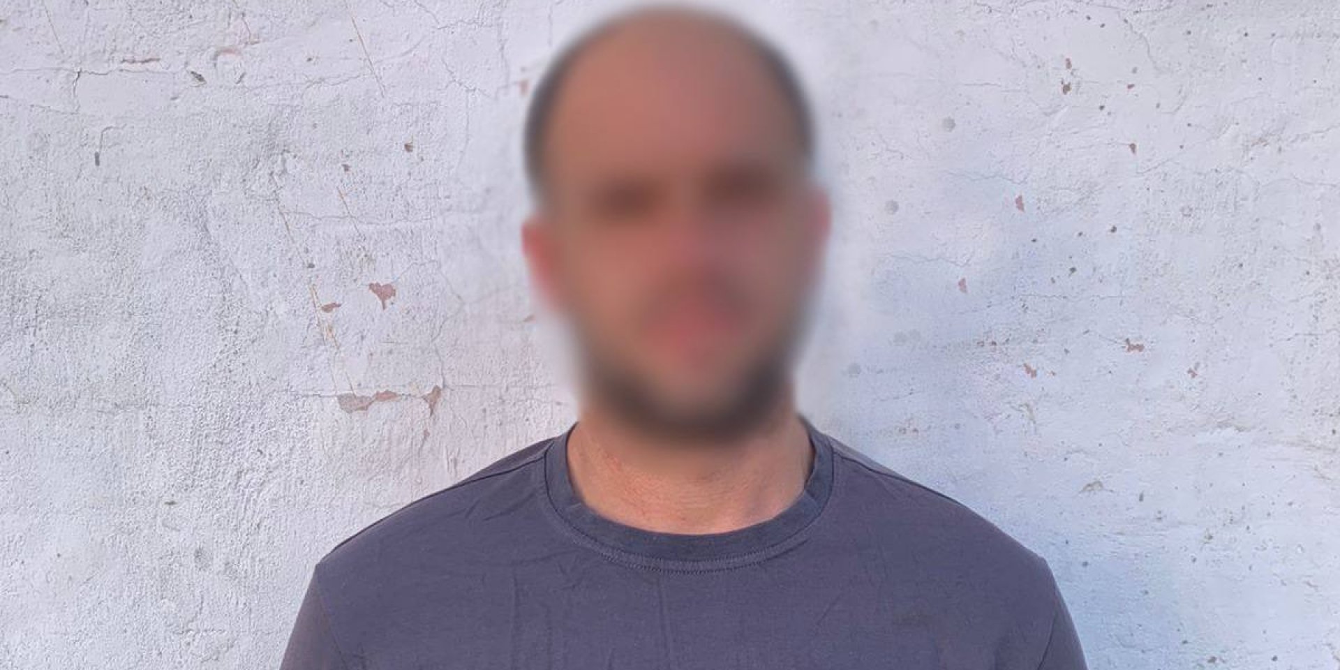 В Киеве полиция задержала мужчину, который грабил поврежденные обстрелом квартиры