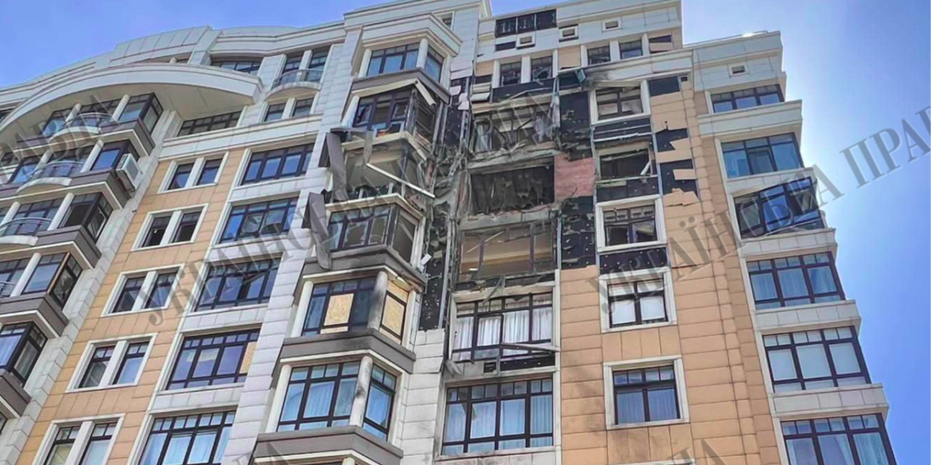 В результате российской атаки был поврежден дом, в котором имеют квартиры Зеленский и Миндич — СМИ