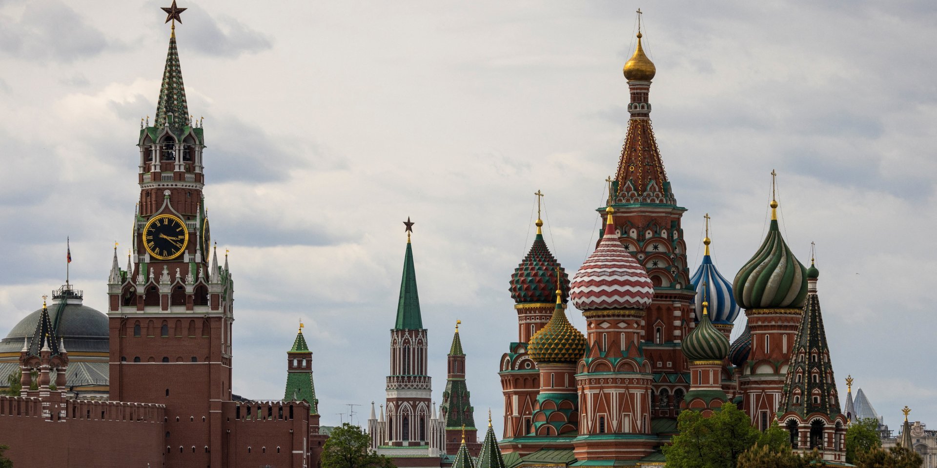 «Останній цвях у труну». Росія закриває небо над Москвою для малої авіації через атаки дронів