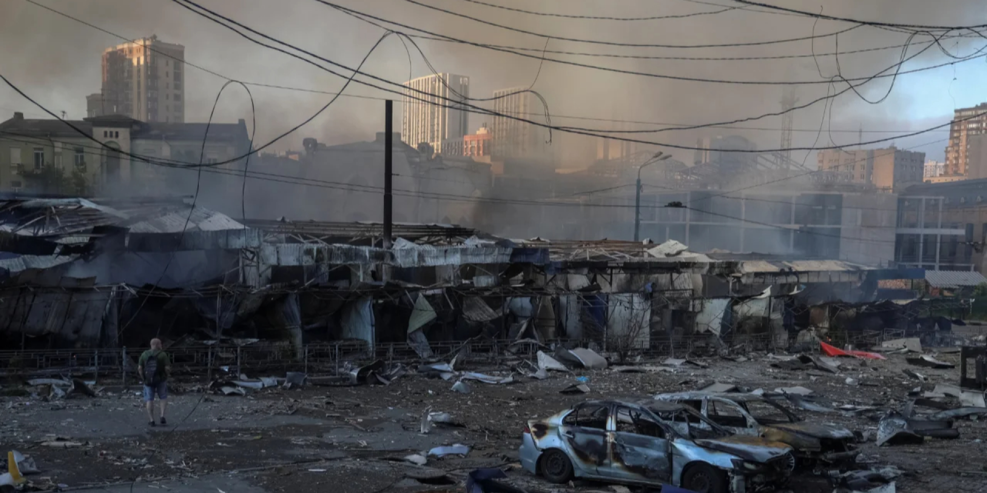 Kremlin signals Kyiv strikes could be regular, shrugs off Europe’s response