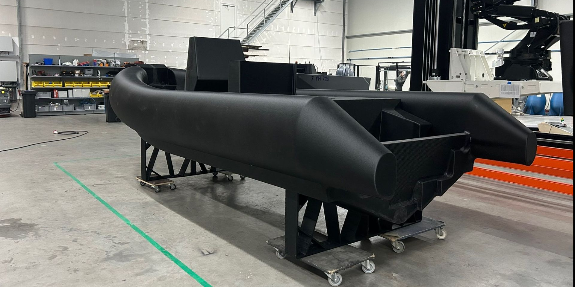 Матеріал Eclipse X9 створили спеціально для великоформатного друку (Фото: Voltage Vessels/Linkedin)