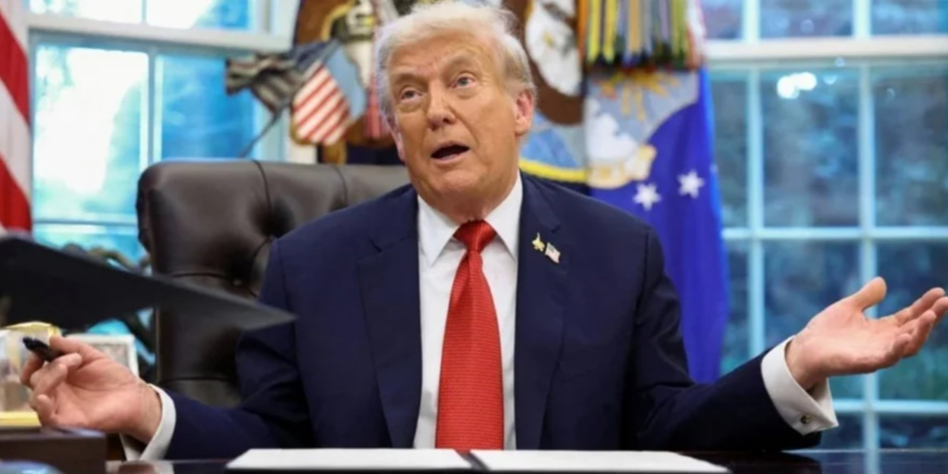 Чиновники адміністрації Трампа «продавлюють» у Мінфіні США 250-доларову купюру з його портретом — WP