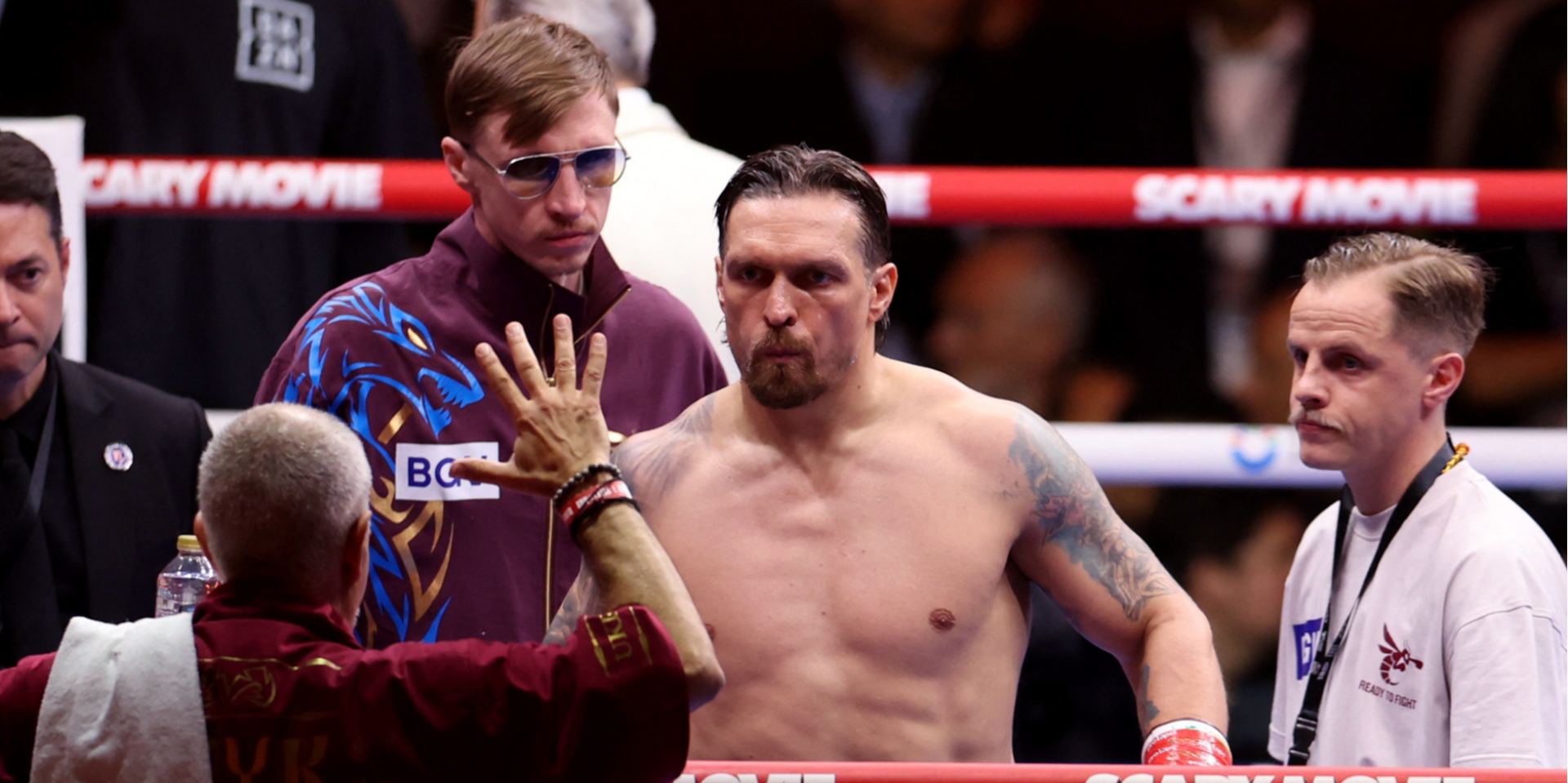 Александр Усик (Фото: REUTERS/Amr Abdallah Dalsh)