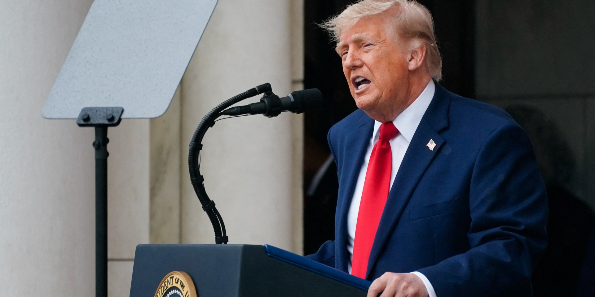 Трамп зробив жорсткішими умови можливої угоди з Іраном — NYT