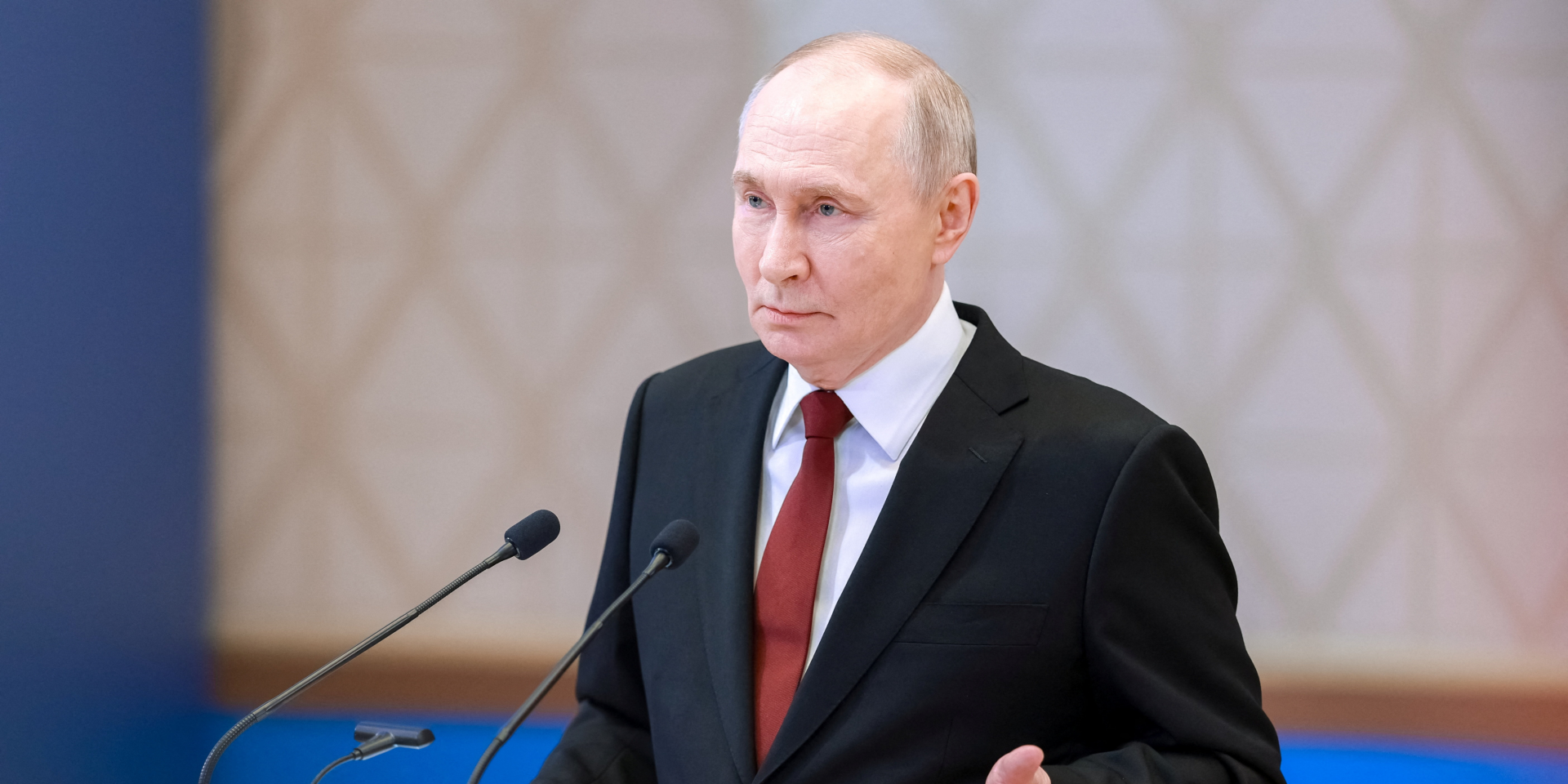 У РФ шукають вченого, який вивчатиме рід Володимира Путіна (Фото: Sputnik/Alexander Shcherbak/Pool via REUTERS)