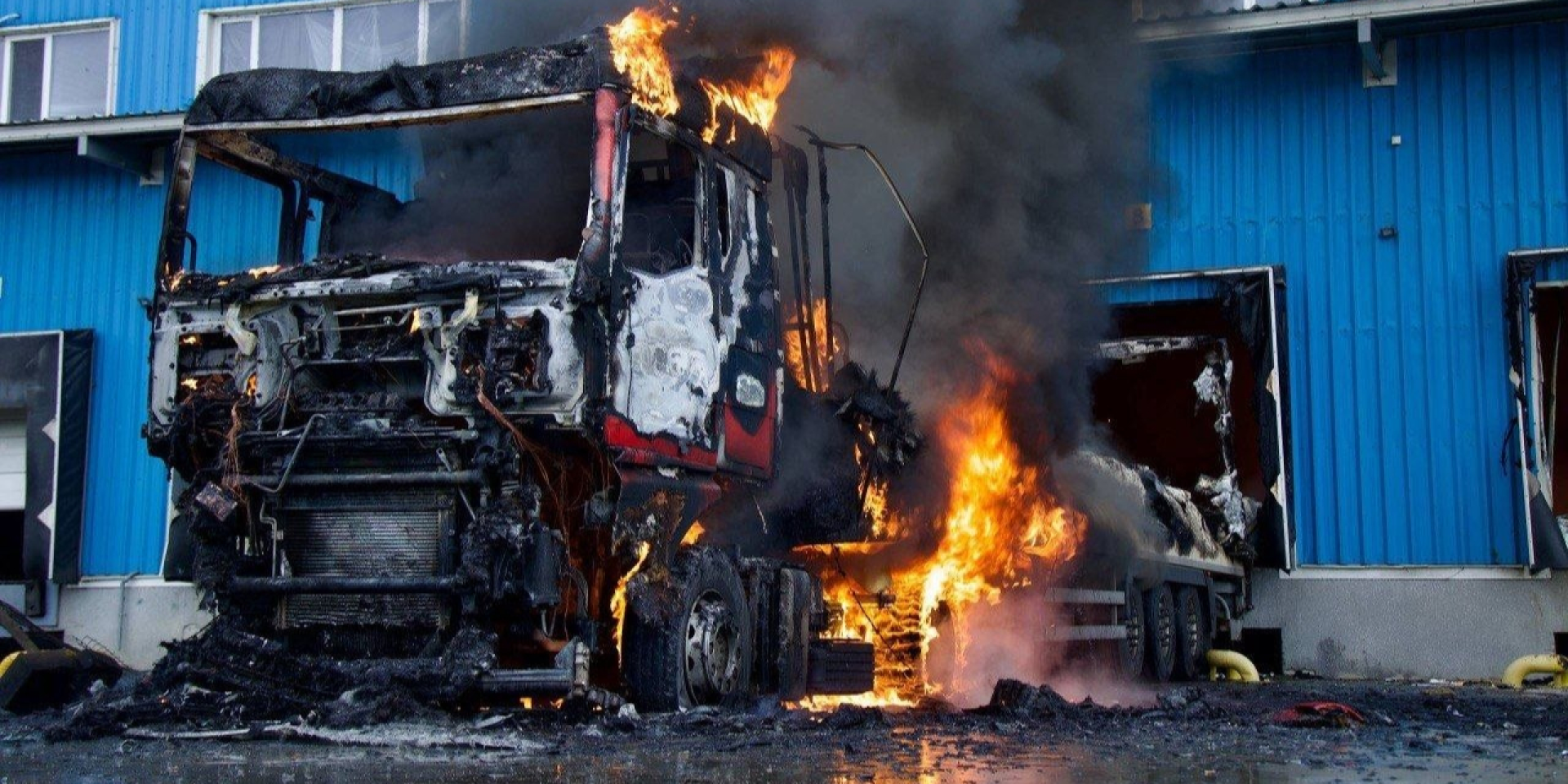 Consequences of the Russian strike on Dnipro, May 31 (Photo: Dnipropetrovsk OVA / Telegram)