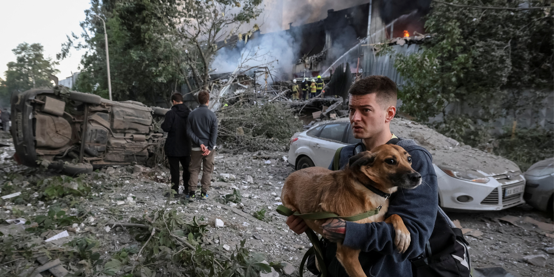 У ніч на 2 червня росіяни атакували столицю дронами і ракетами (Фото: REUTERS/Stringer)