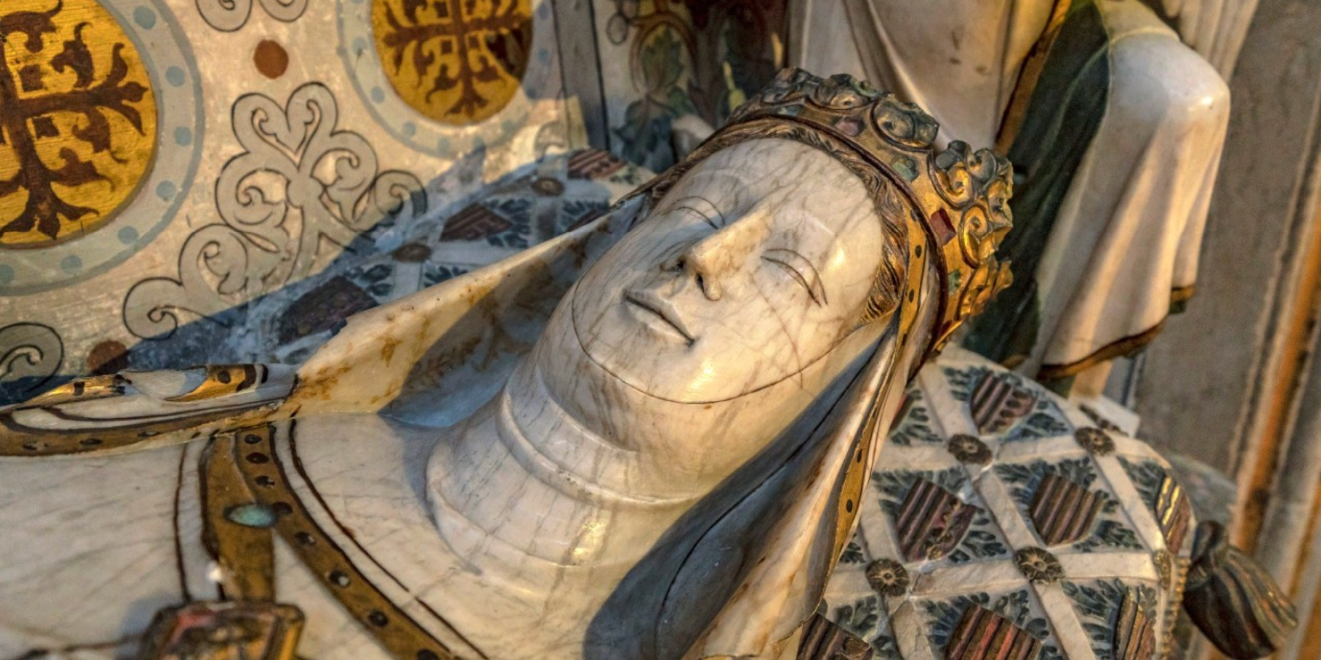 Вчені розкопали усипальницю королеви та знайшли невідомі останки (Фото: Інститут культури Барселони)