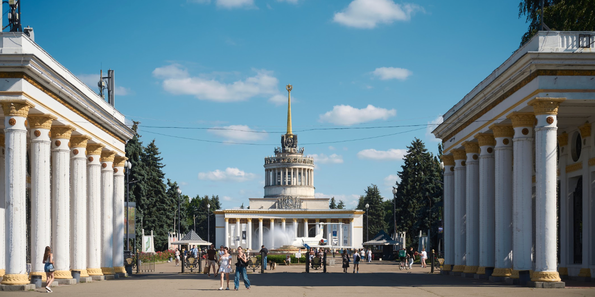 На ВДНХ начался летний сезон с концертами и различными спортивными активностями (Фото: Пресс-служба ВДНХ)