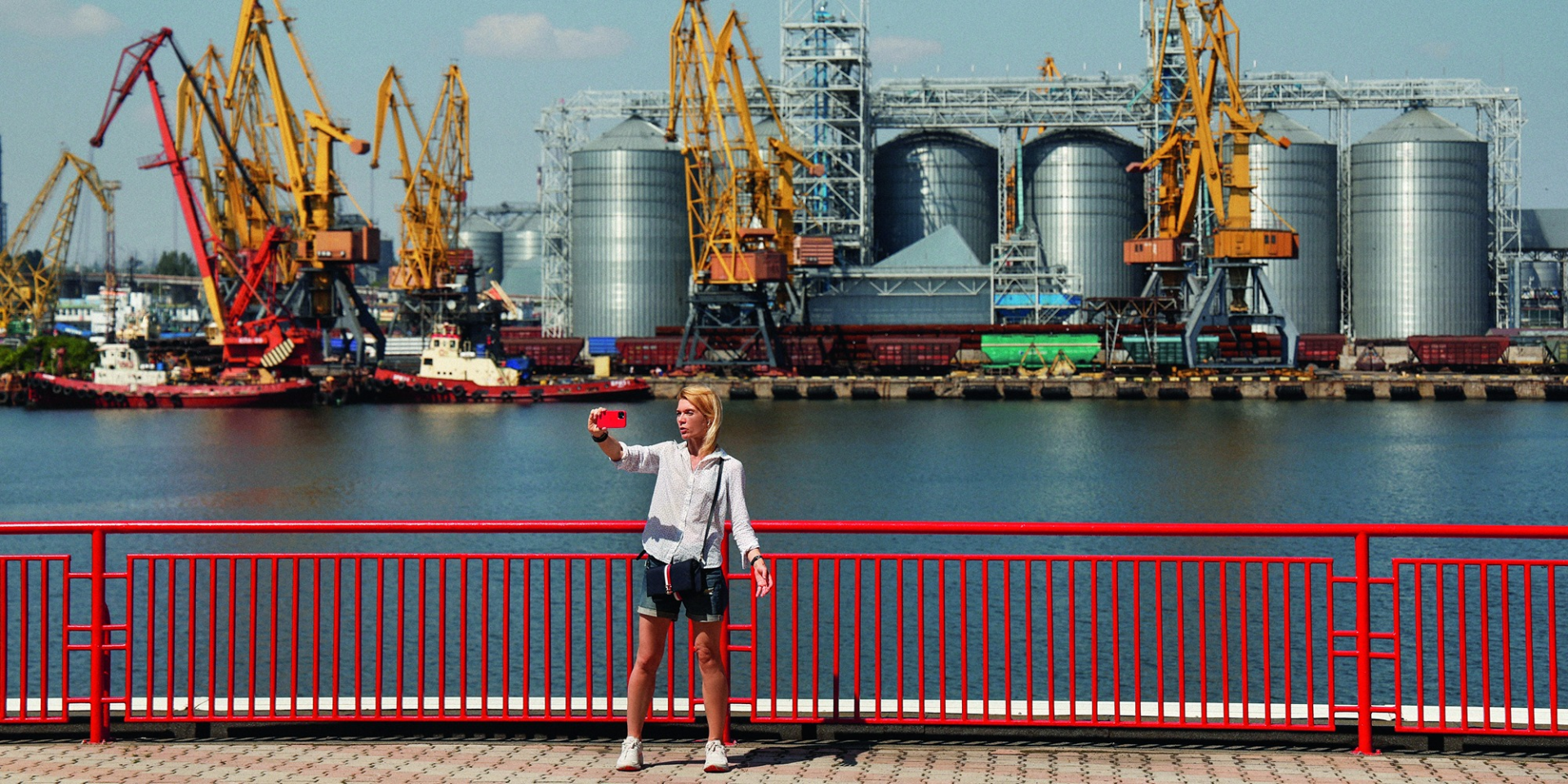 Экспорт зерновых, в частности морем, позволяет украинским агрохолдингам получать миллиардные доходы (Фото: Valentyn Ogirenko / Reuters)