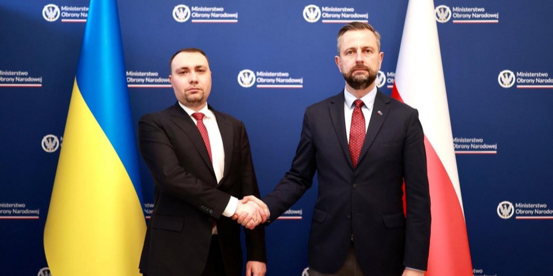 Загострення між Україною та Польщею &mdash; Міністр оборони Косіняк-Каміш  зустрівся з Будановим / NV