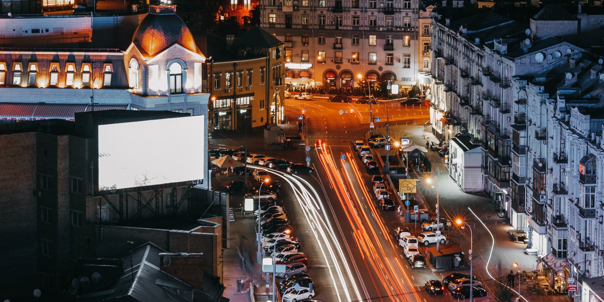 Квартиры в элитных районах столицы (Фото: Eugene Chystiakov via Unspalsh)