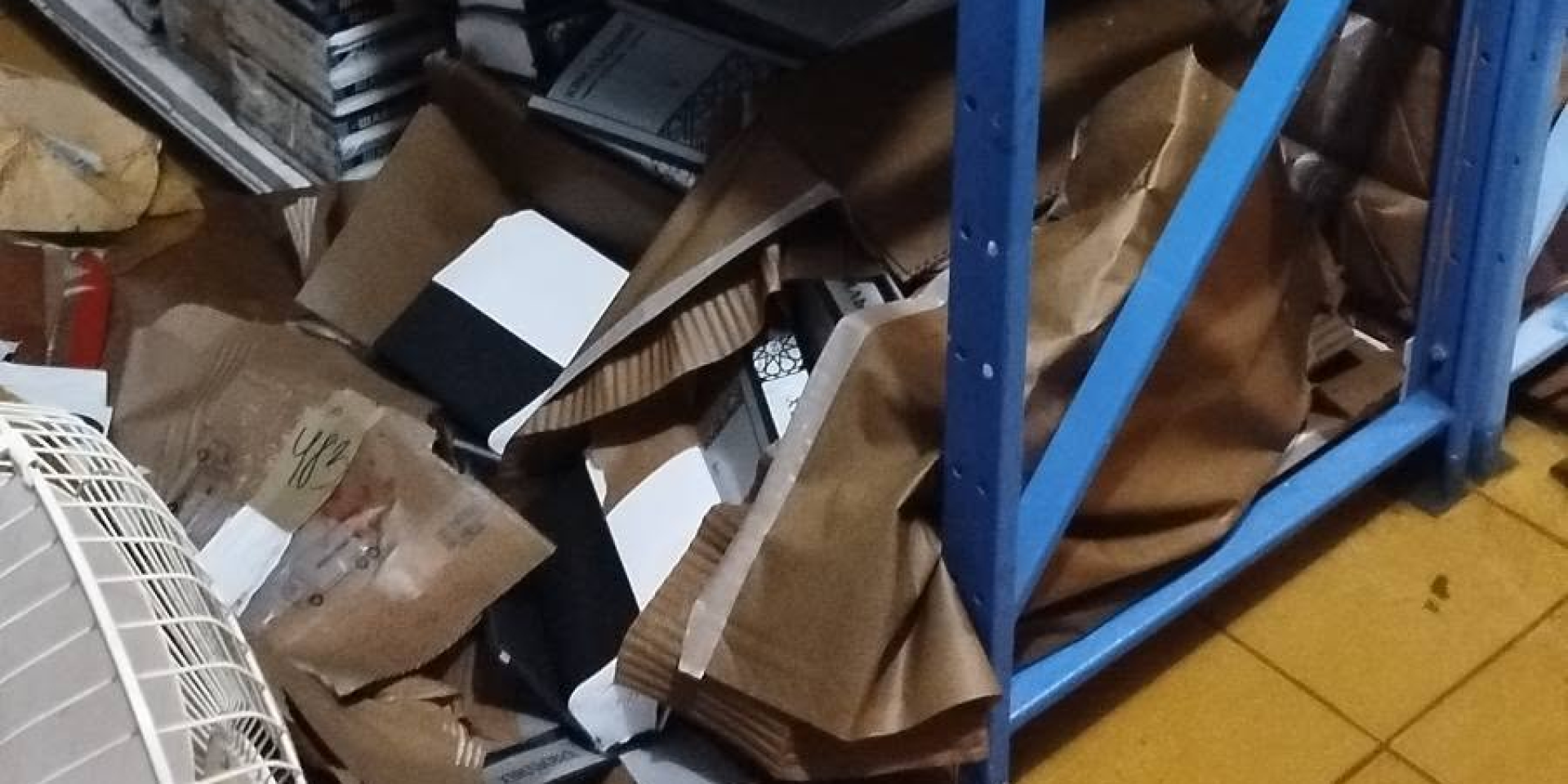 «Пять часов заливало кипятком». В Киеве из-за прорыва теплот