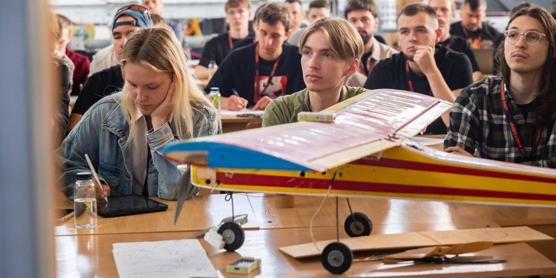 Студенти на заняттях у Київському авіаційному інституті (Фото: КАІ)