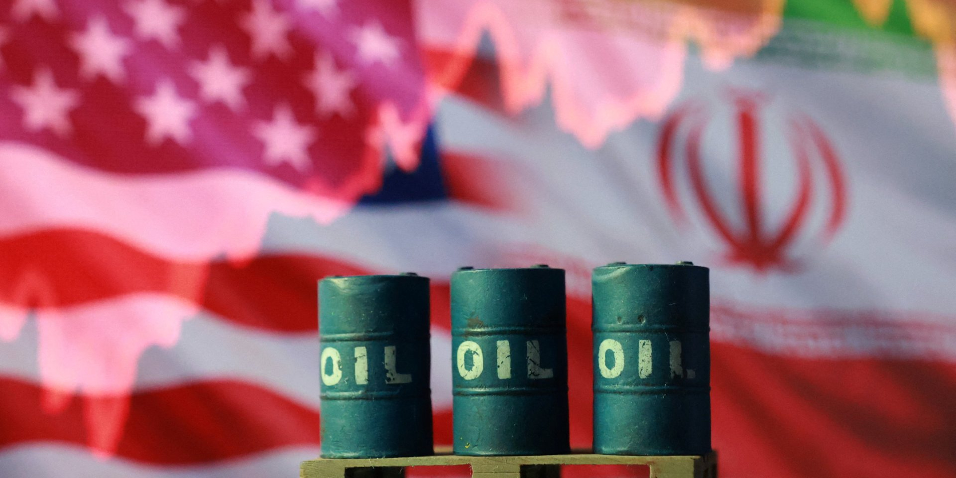 Рост цен на нефть позволил России неплохо заработать, но не решил структурные проблемы в экономике страны-агрессора (Фото: REUTERS/Dado Ruvic/Illustration)