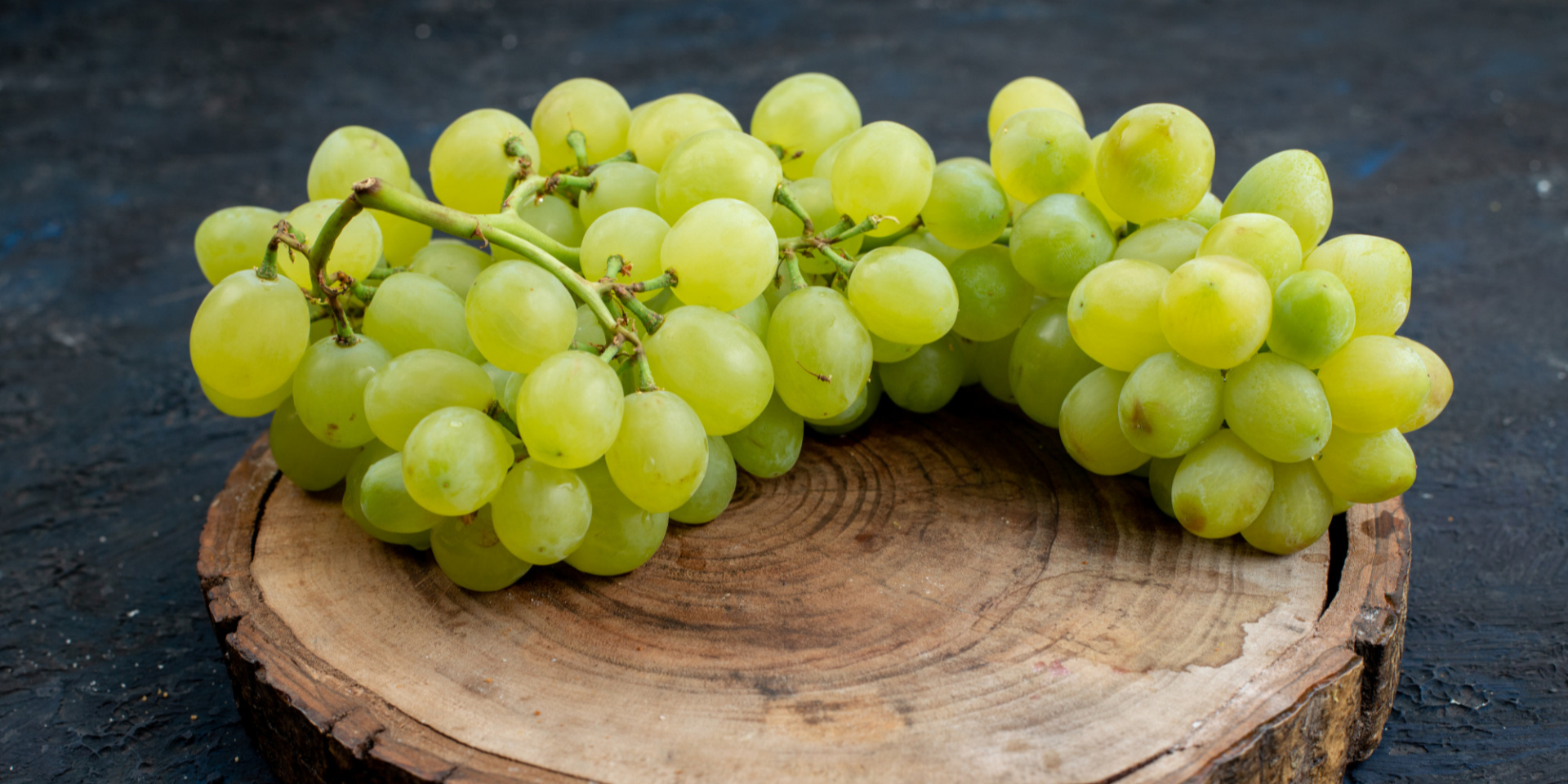 11 продуктів, які варто купувати органічними (Фото: magnific.com/KamranAydinov)