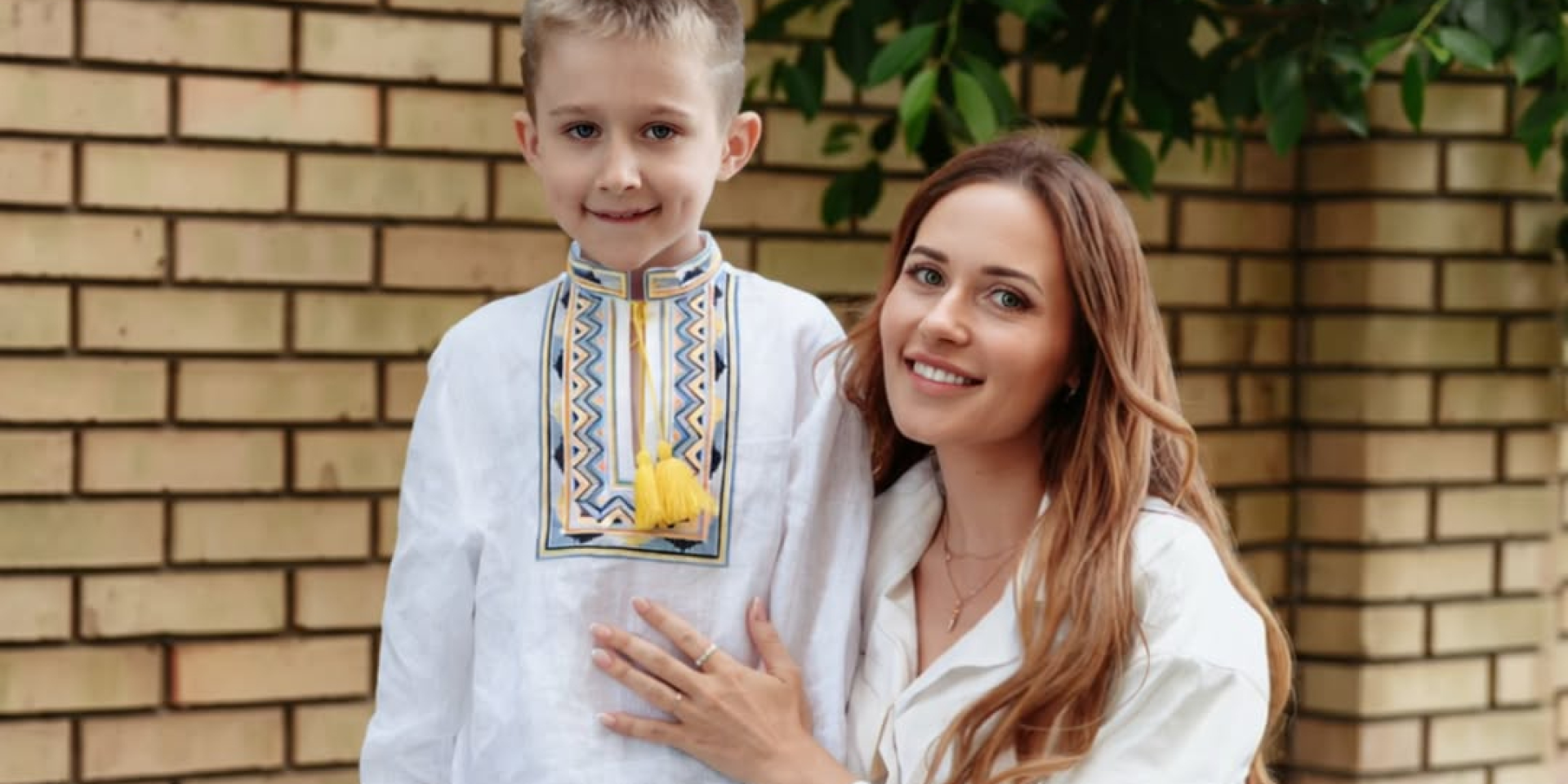 Наталка Денисенко с сыном в школе (Фото: instagram.com/natalka_denisenko)