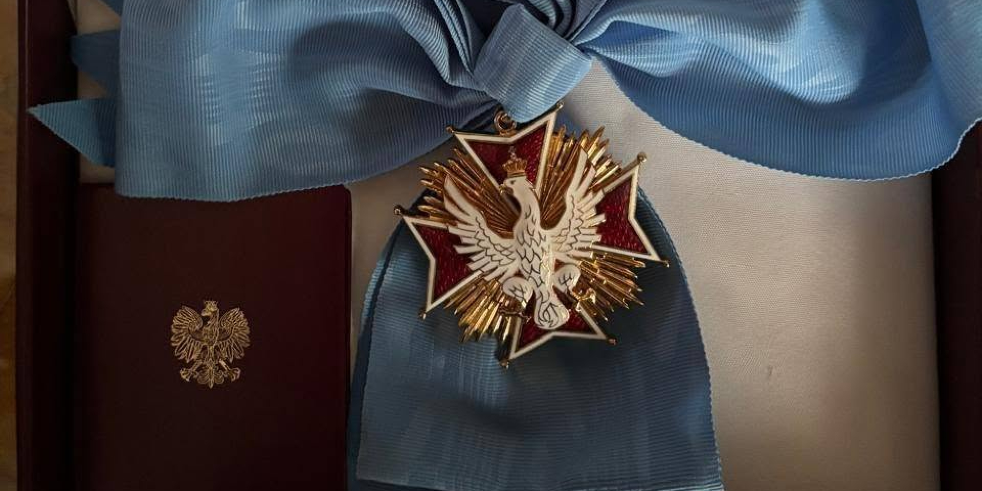 Орден Білого Орла, від якого відмовився Леонід Кучма (Фото: Дарка Оліфер via Facebook)